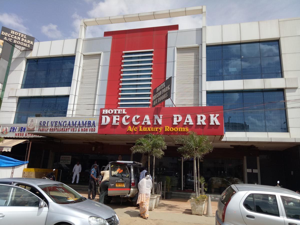 Hotel Deccan Park Hyderabad Exterior photo