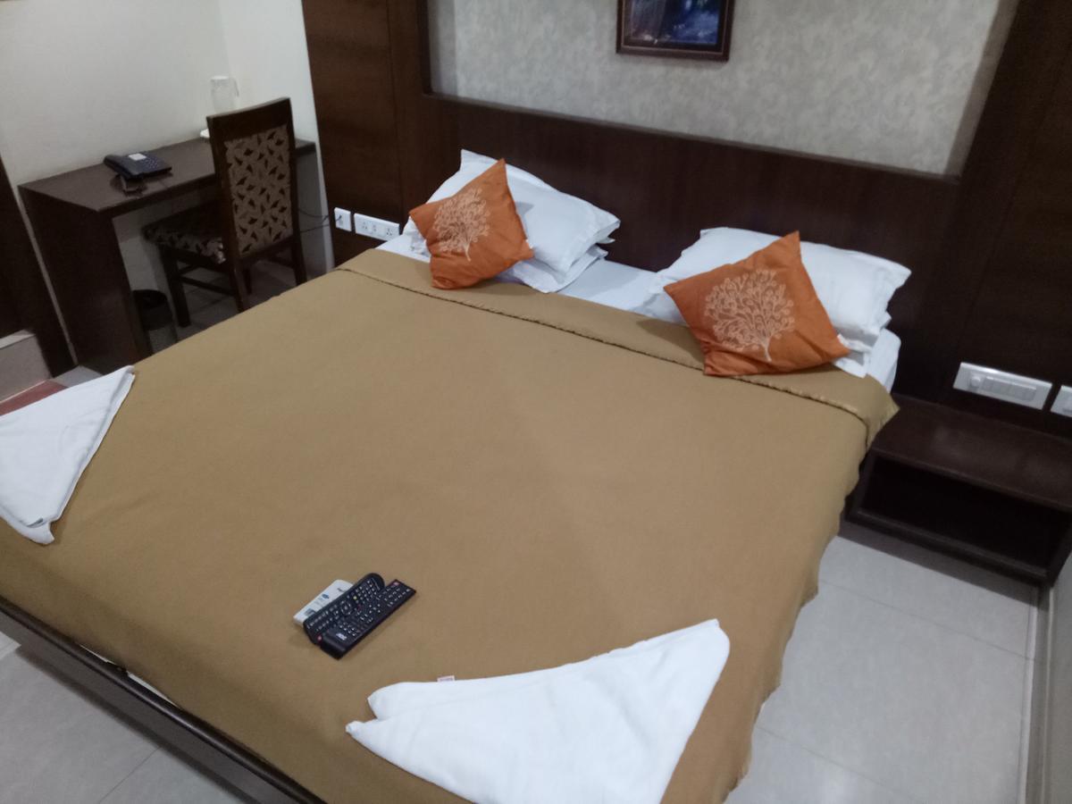 Hotel Deccan Park Hyderabad Exterior photo