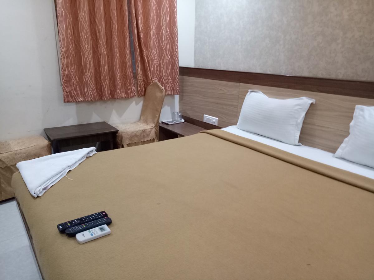 Hotel Deccan Park Hyderabad Exterior photo