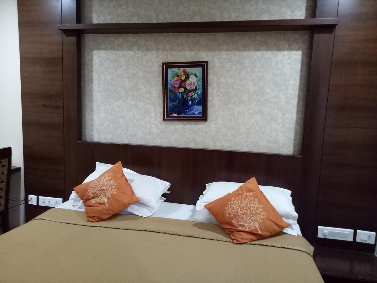 Hotel Deccan Park Hyderabad Exterior photo